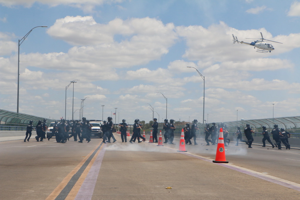 Realizan Simulacro De Ingreso Violento En Frontera De Eagle Pass Y